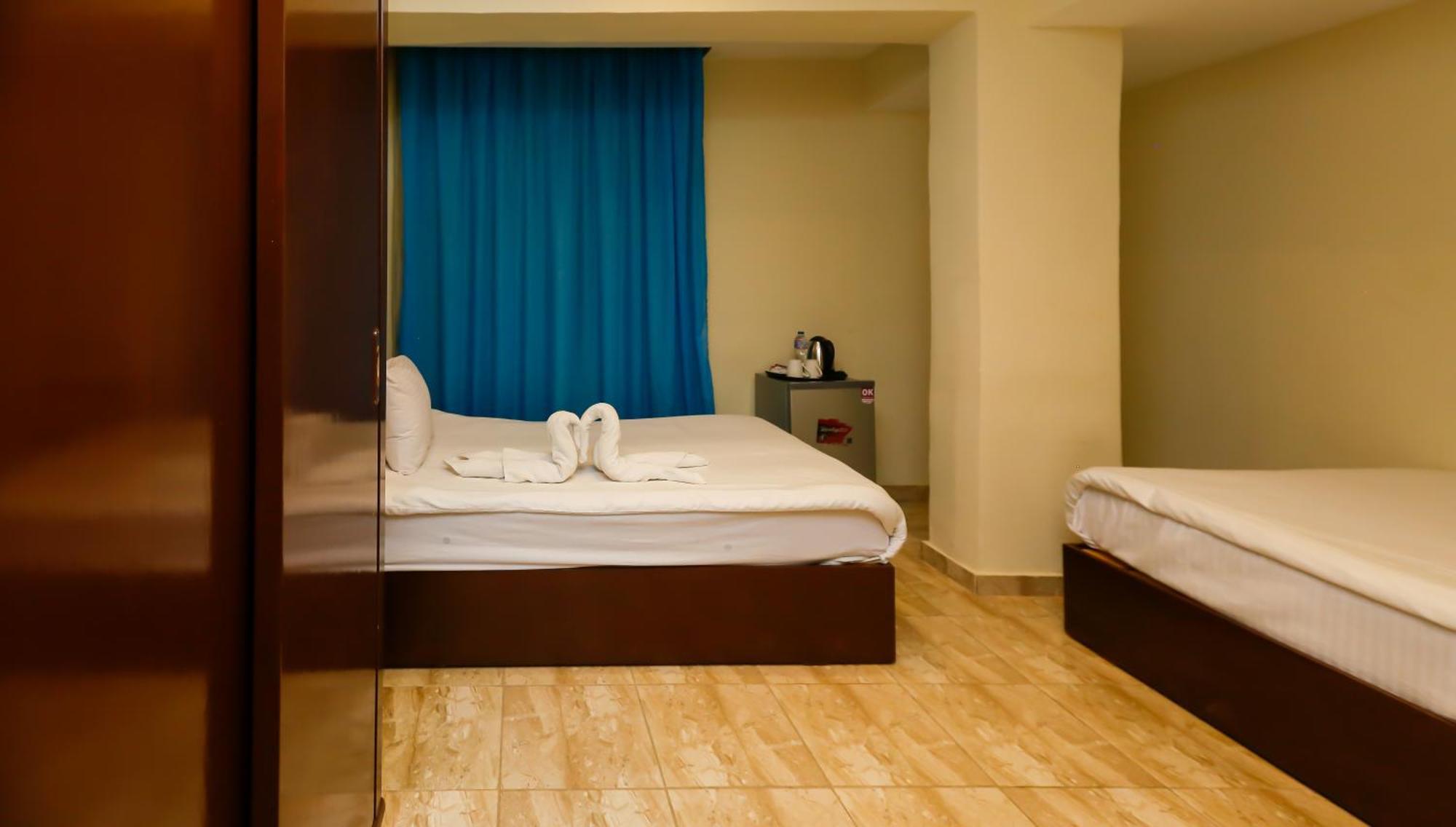 Pyramids Vista Inn Kafret el-Gabal Екстериор снимка