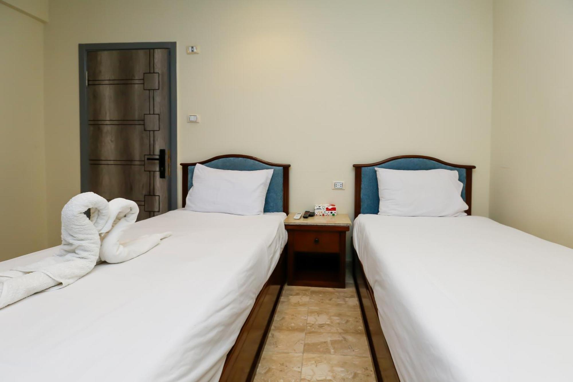 Pyramids Vista Inn Kafret el-Gabal Екстериор снимка