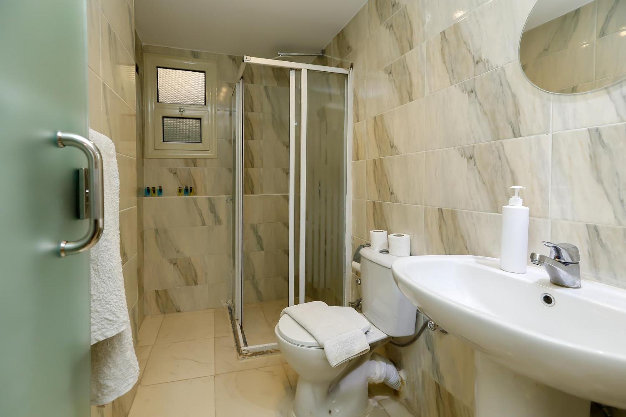 Pyramids Vista Inn Kafret el-Gabal Екстериор снимка