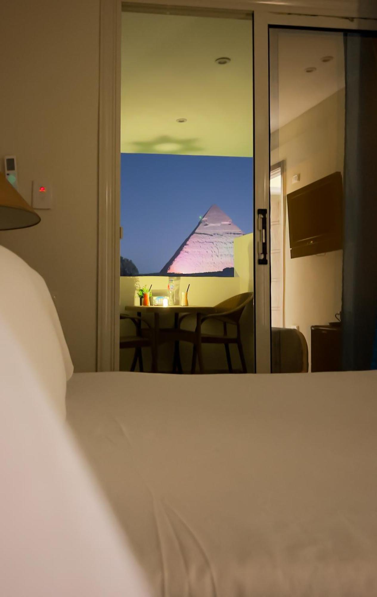 Pyramids Vista Inn Kafret el-Gabal Екстериор снимка