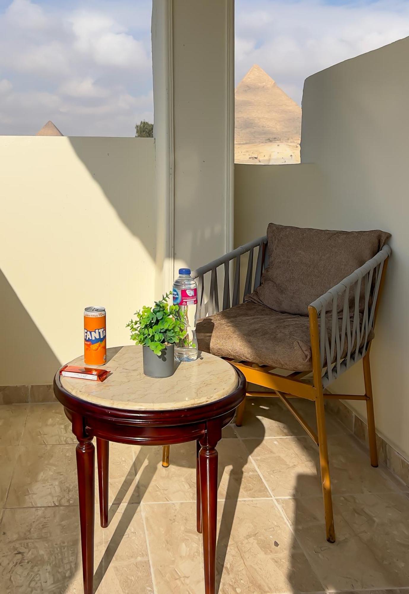 Pyramids Vista Inn Kafret el-Gabal Екстериор снимка